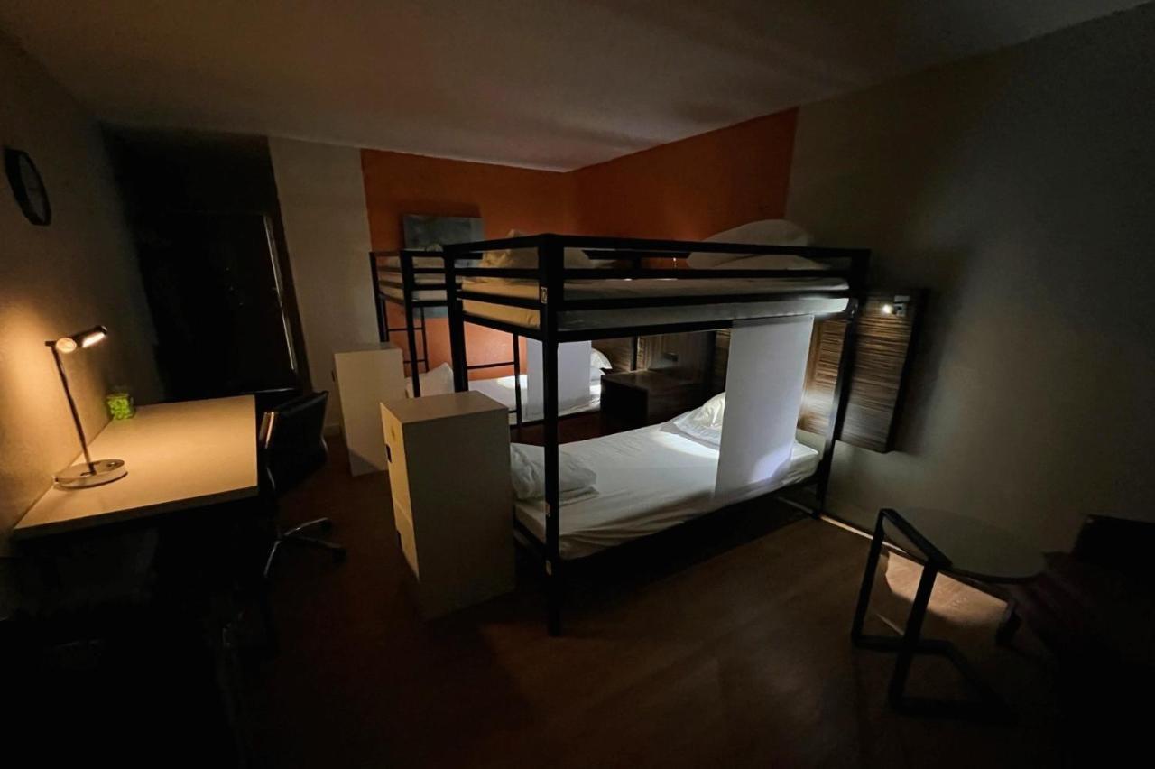 Bposhtels Charlotte Hostel Екстериор снимка